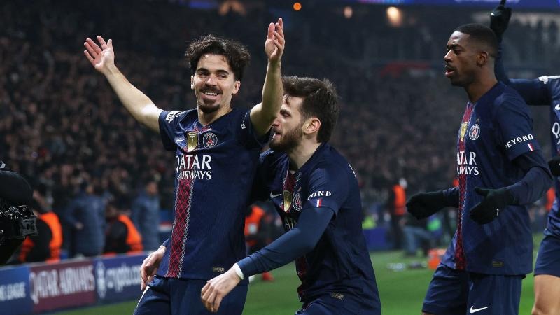 明天火箭客战爵士 亚当斯&阿门-汤普森出战成疑